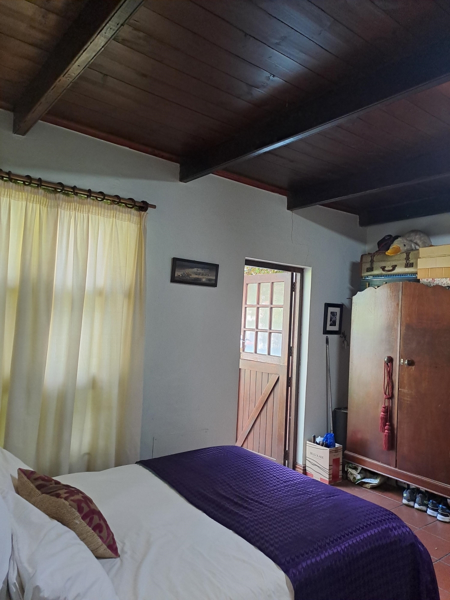 To Let 1 Bedroom Property for Rent in Strand Central Western Cape